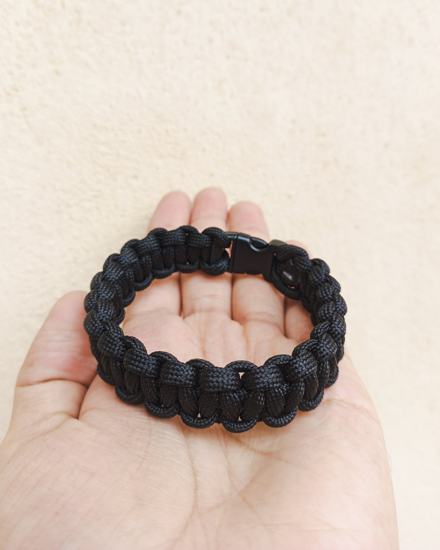 Paracord Bracelet - 4mm Black
